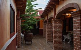 Hotel El Patio